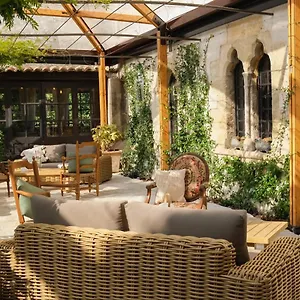 l-abbaye-hotel.fr-provencehotel.com/