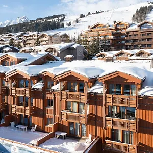 pv-les-chalets-du-forum.hotels-rhonealpes.com/